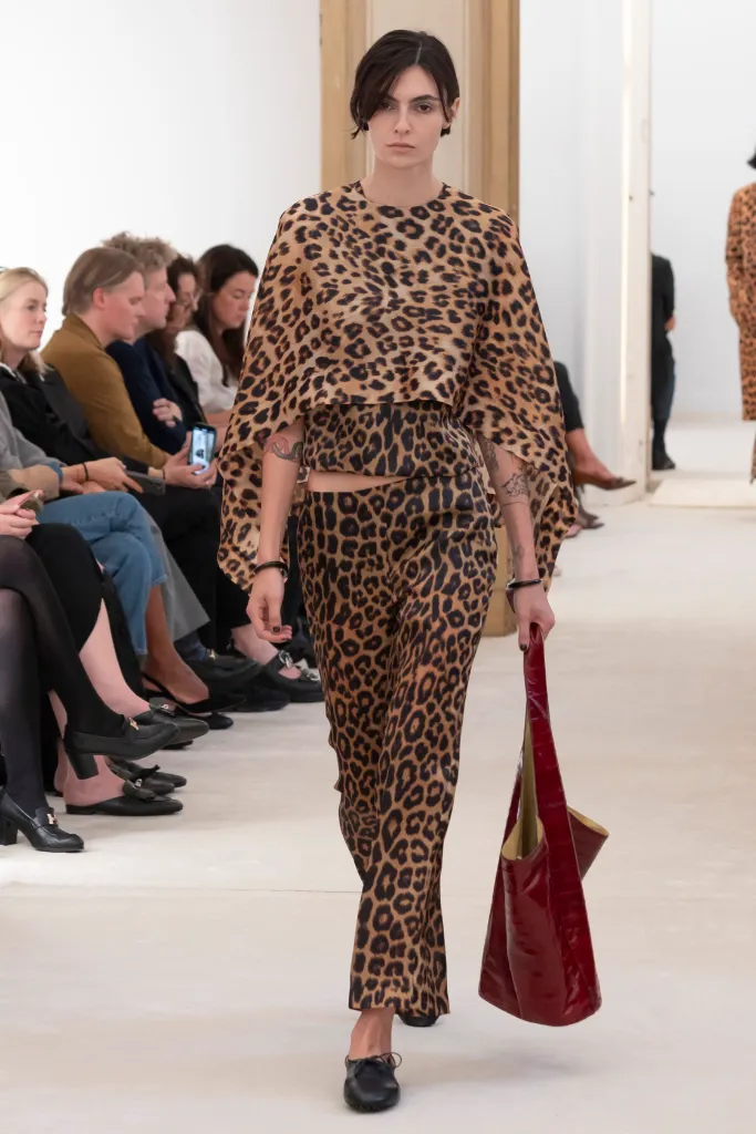 Alberta Ferretti 26SS 02